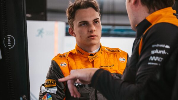 F1 - Oscar Piastri a "mal au cou" après son dernier test de l'année avec McLaren