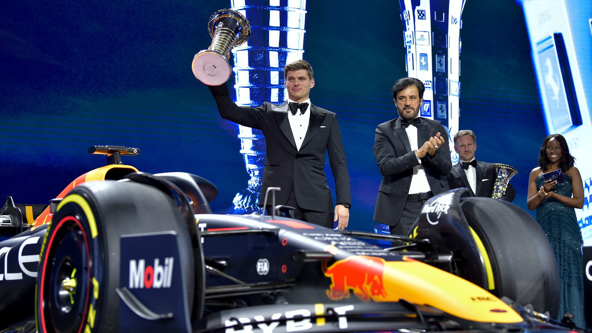 Max Verstappen y Red Bull se titulan oficialmente en la F1