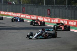 Leclerc : « Il faudra compter sur Mercedes en 2023 »