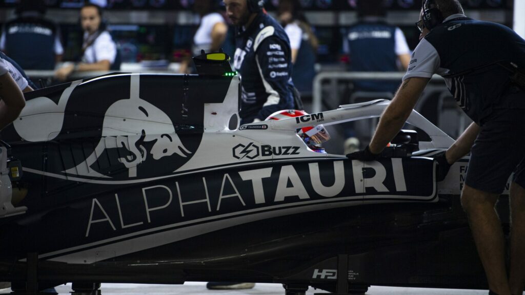 Vidéo : AlphaTauri démarre sa F1 2023