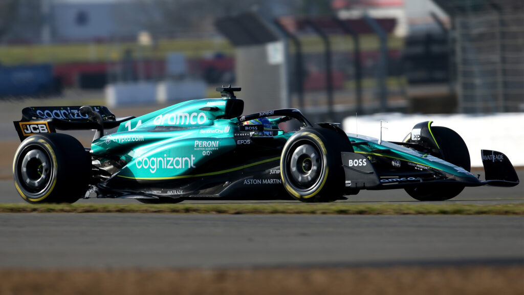 Fernando Alonso : « J’ai apprécié piloter l’AMR23 »