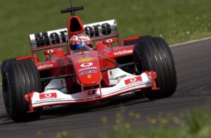 Vidéo : Leclerc au volant de la Ferrari de Schumacher à Abou Dhabi