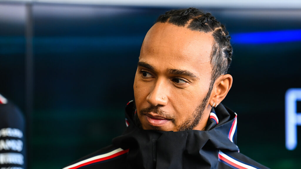 Lewis Hamilton ne compte pas se taire
