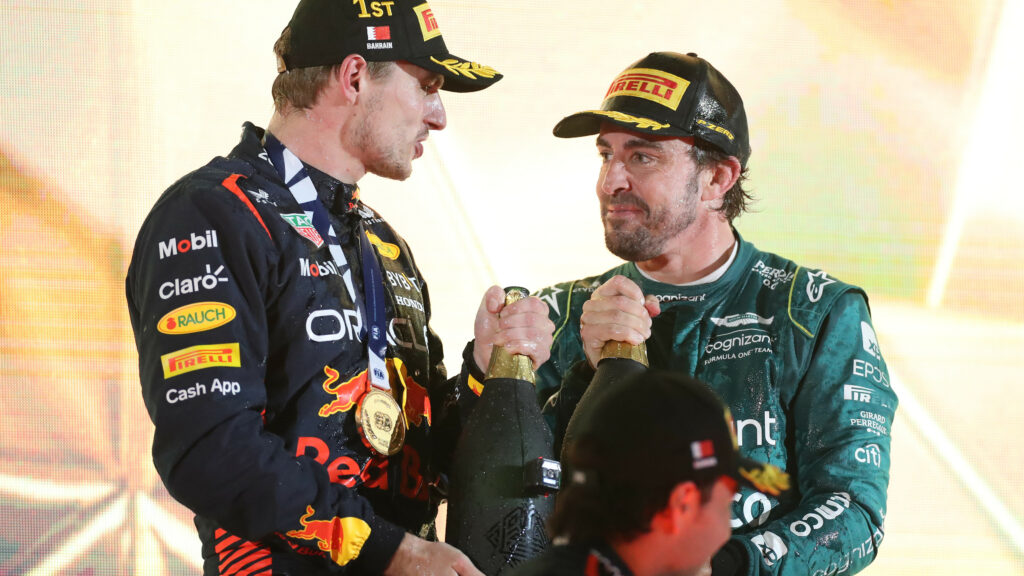 Verstappen espère voir Alonso se battre pour le titre en 2023