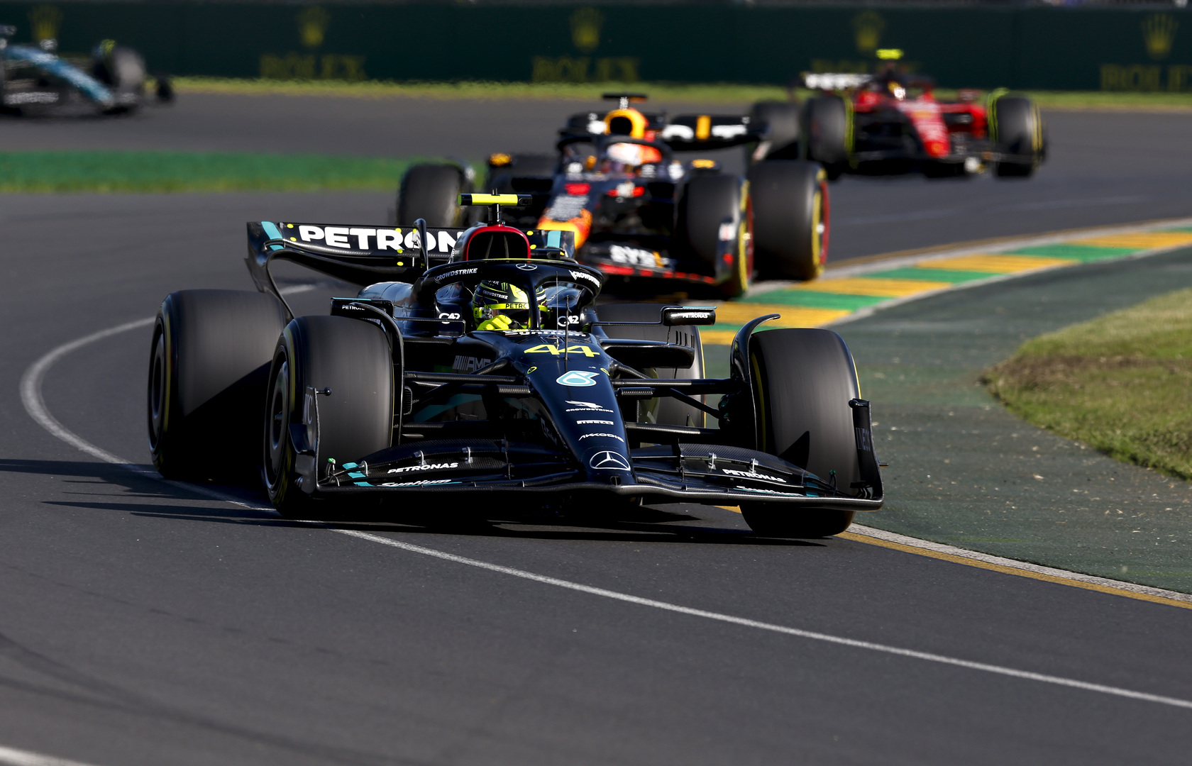 Mercedes modifie le volant d'Hamilton après l'incident de Bakou