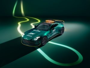 Aston Martin présente une Safety Car plus puissante en F1