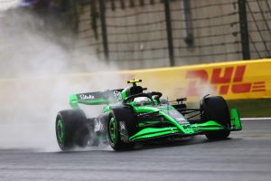 Pirelli en difficulté pour tester la nouvelle génération de pneus pluie