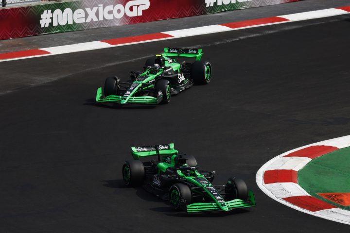 Valtteri Bottas (Sauber) et Guanyu Zhou (Sauber) - ©️ Sauber