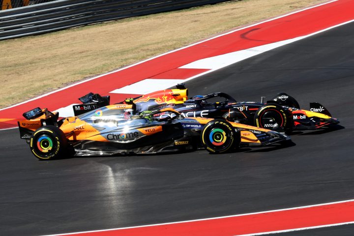 Lando Norris (McLaren) et Max Verstappen (Red Bull) - ©️ McLaren