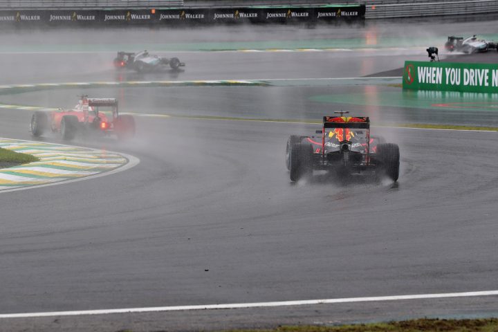 Le Grand Prix du Brésil 2016, disputé sous la pluie - ©️ Red Bull Content Pool