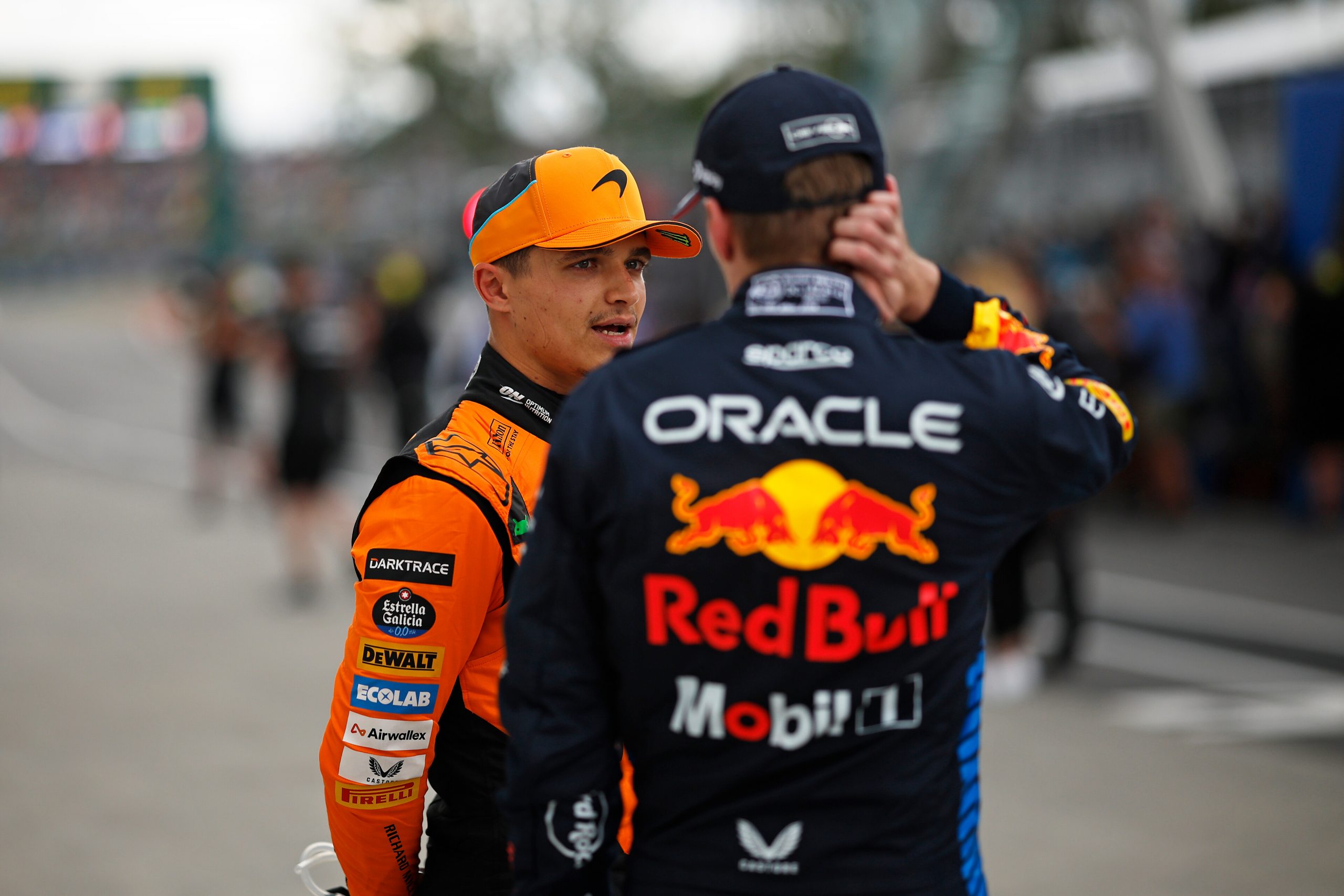 Lando Norris (McLaren) et Max Verstappen (Red Bull) - ©️ Red Bull Content Pool