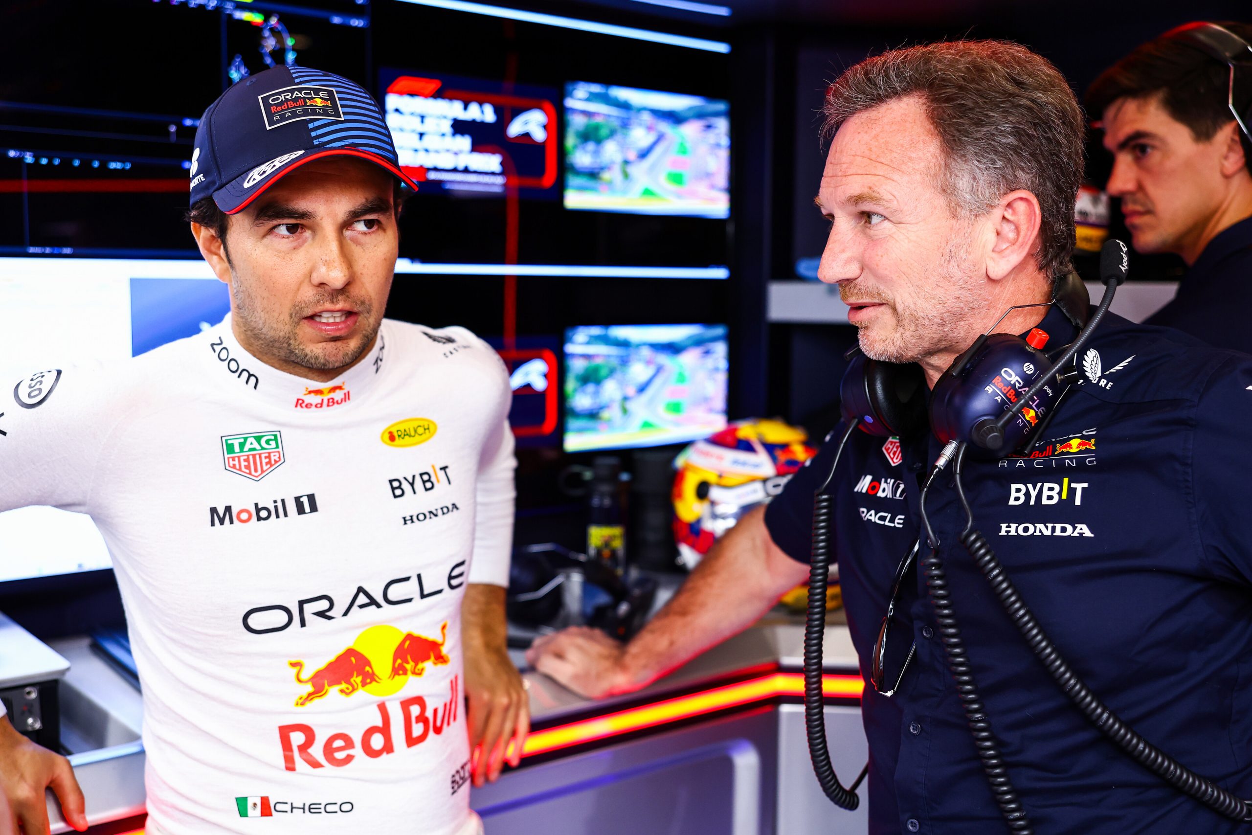 Sergio Pérez (Red Bull) et Christian Horner (Red Bull) - ©️ Red Bull Content Pool