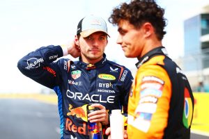 Verstappen : “McLaren se plaint de beaucoup de choses ces derniers temps”