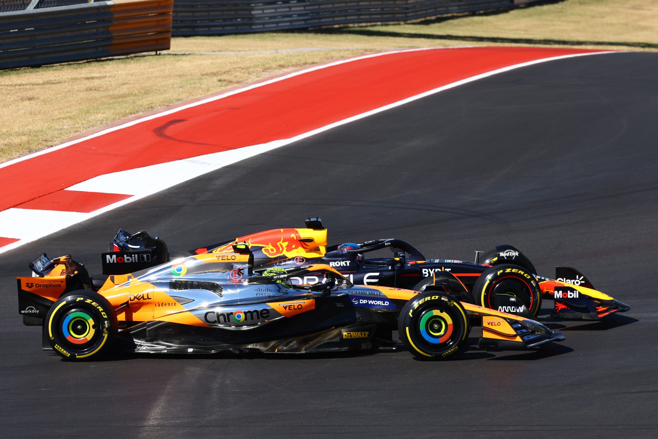 Max Verstappen (Red Bull) et Lando Norris (McLaren) - ©️ Red Bull Content Pool