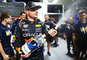 Horner : Verstappen s’est plus investi que jamais dans la tourmente en 2024