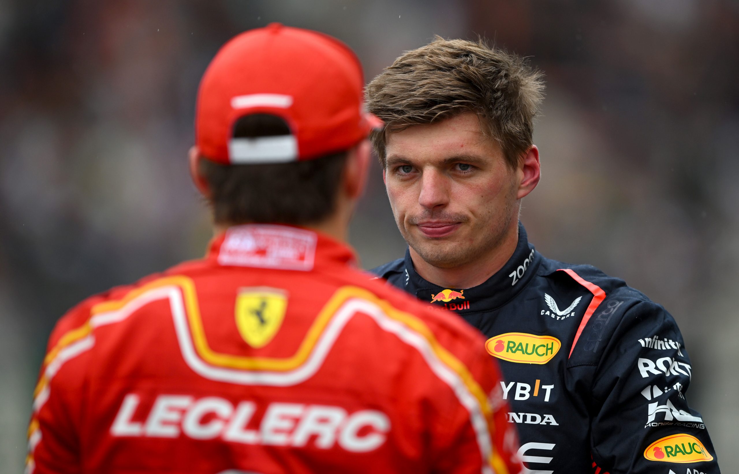 Max Verstappen (Red Bull) et Charles Leclerc (Ferrari) - ©️ Red Bull Content Pool