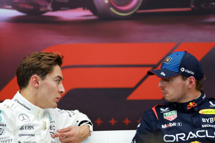 George Russell (Mercedes) et Max Verstappen (Red Bull) - ©️ Red Bull Content Pool