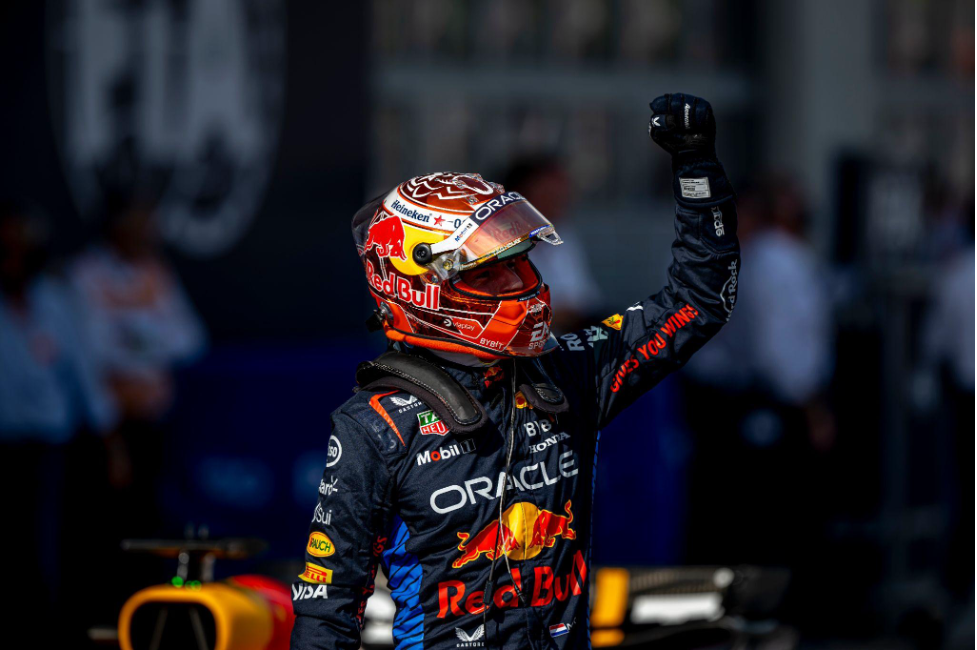 Max Verstappen - Red Bull