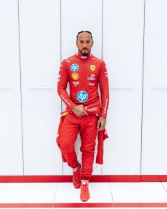 combinaison de Lewis Hamilton chez Ferrari - Lewis Hamilton sur Instagram