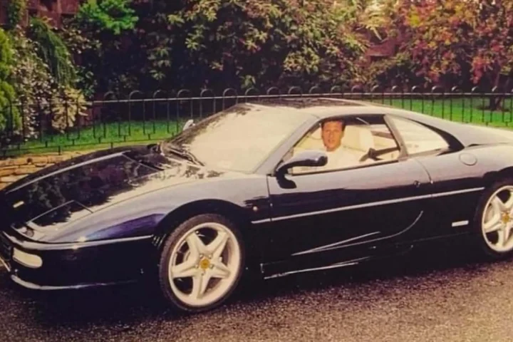 Ferrari F355 GTS de Michael Schumacher - RM Sotheby's