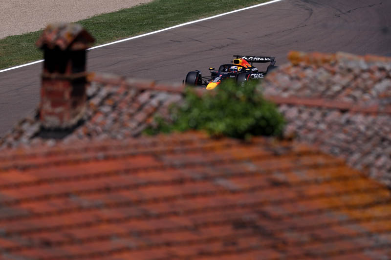 Les pistes à l’ancienne comme Imola manqueront à Verstappen