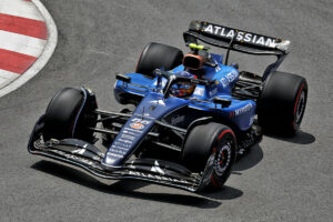 Williams mise sur 2026 : Sainz approuve la stratégie