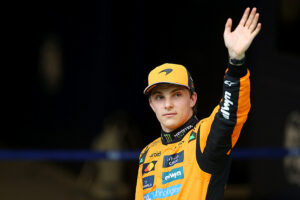 GP d’Espagne : Oscar Piastri égale un record d’Ayrton Senna et a maintenant Lewis Hamilton en ligne de mire
