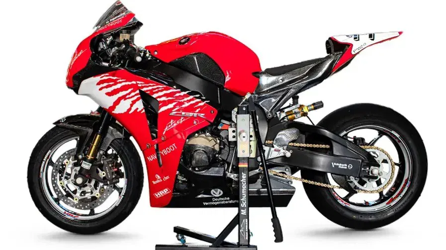 La moto de Michael Schumacher vendue aux enchères pour plus de 64 000 euros