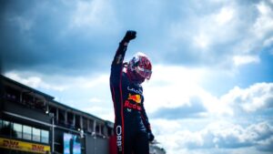Verstappen estime que le simulateur surpassera bientôt le karting pour former les futurs pilotes