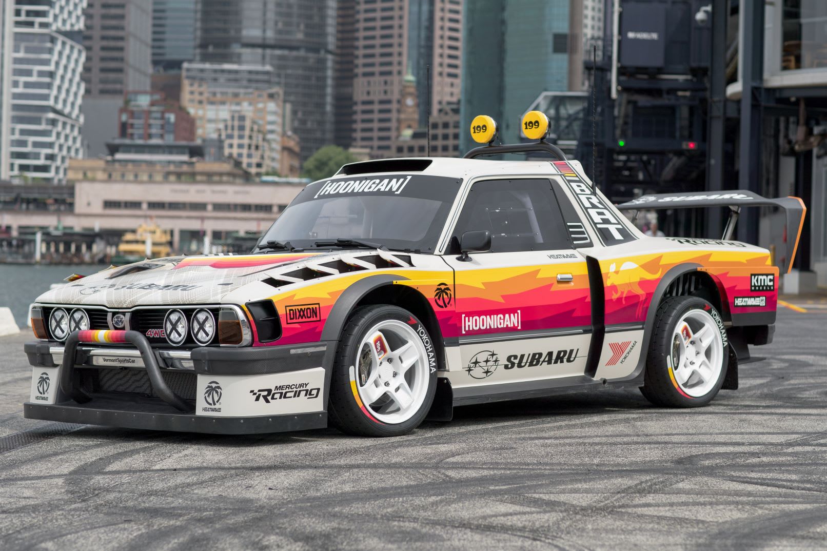 Le préparateur Hoonigan met le paquet pour un nouveau gymkhana