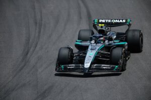 Kimi Antonelli a été contraint rouler avec une voiture endommagée au Brésil