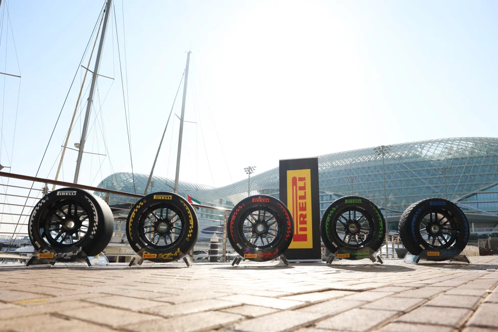 Pirelli dévoile un nouveau design de pneus pour la saison 2026 de F1